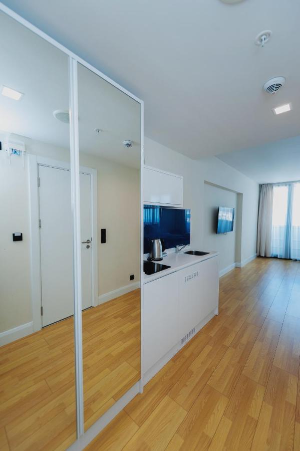 Orbi City Hub Apartments Batumi Exterior photo